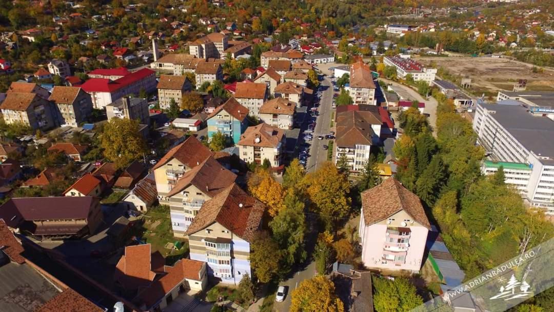 Cazare Apartament Cu 2 Camere نيهويو المظهر الخارجي الصورة